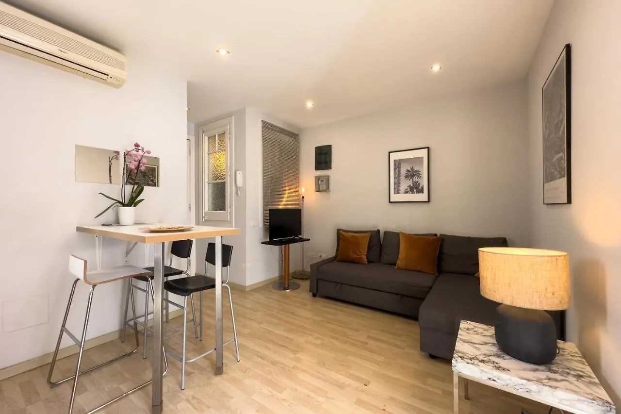 Aparteasy - Gracia Apartments Barcelona