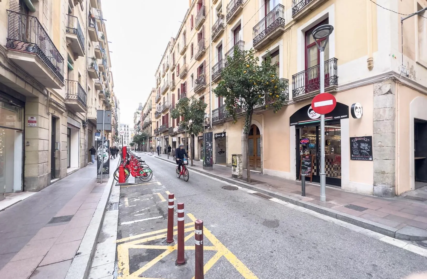 Aparteasy - Gracia Apartments Barcelona