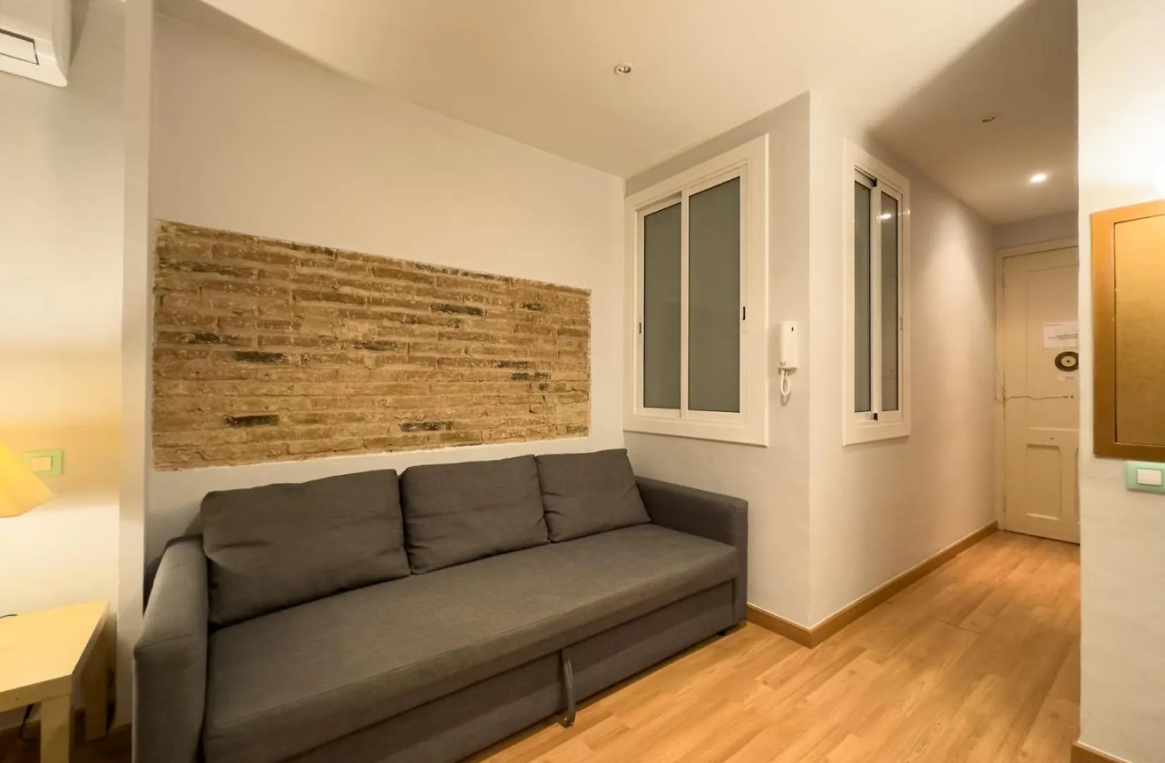 Aparteasy - Gracia Apartments Barcelona