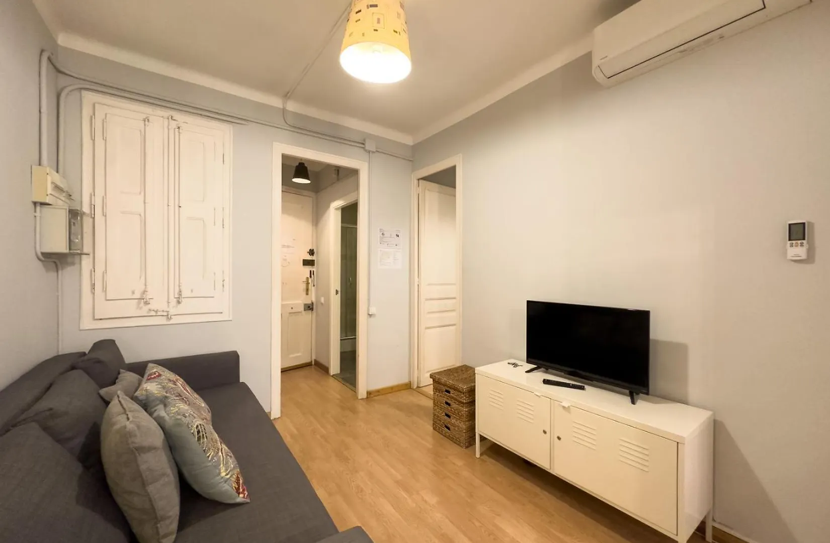 Aparteasy - Gracia Apartments Barcelona 0*,  Španělsko