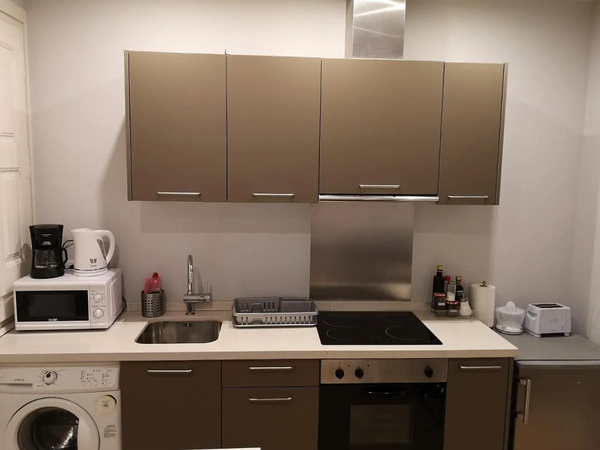 Aparteasy - Gracia Apartments Barcelona 0*,