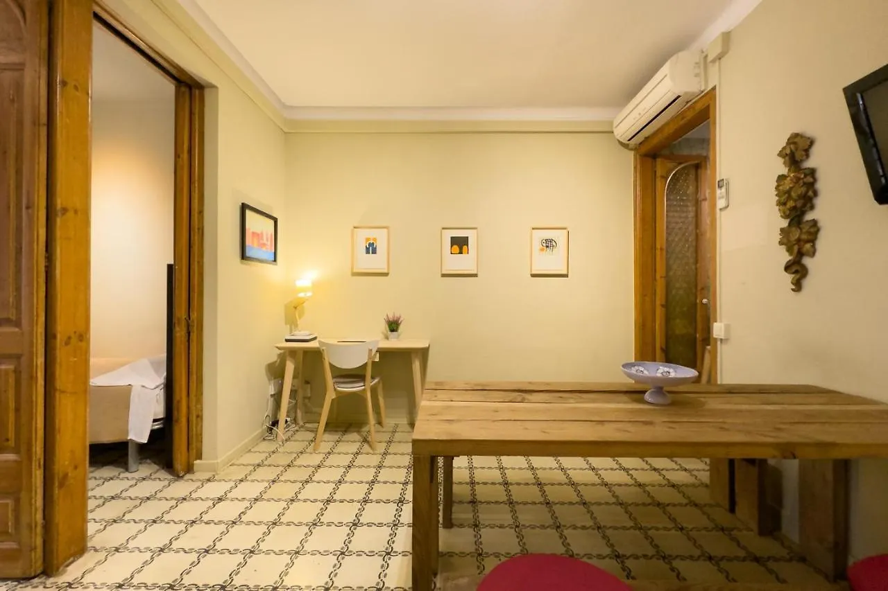 Aparteasy - Gracia Apartments Barcelona