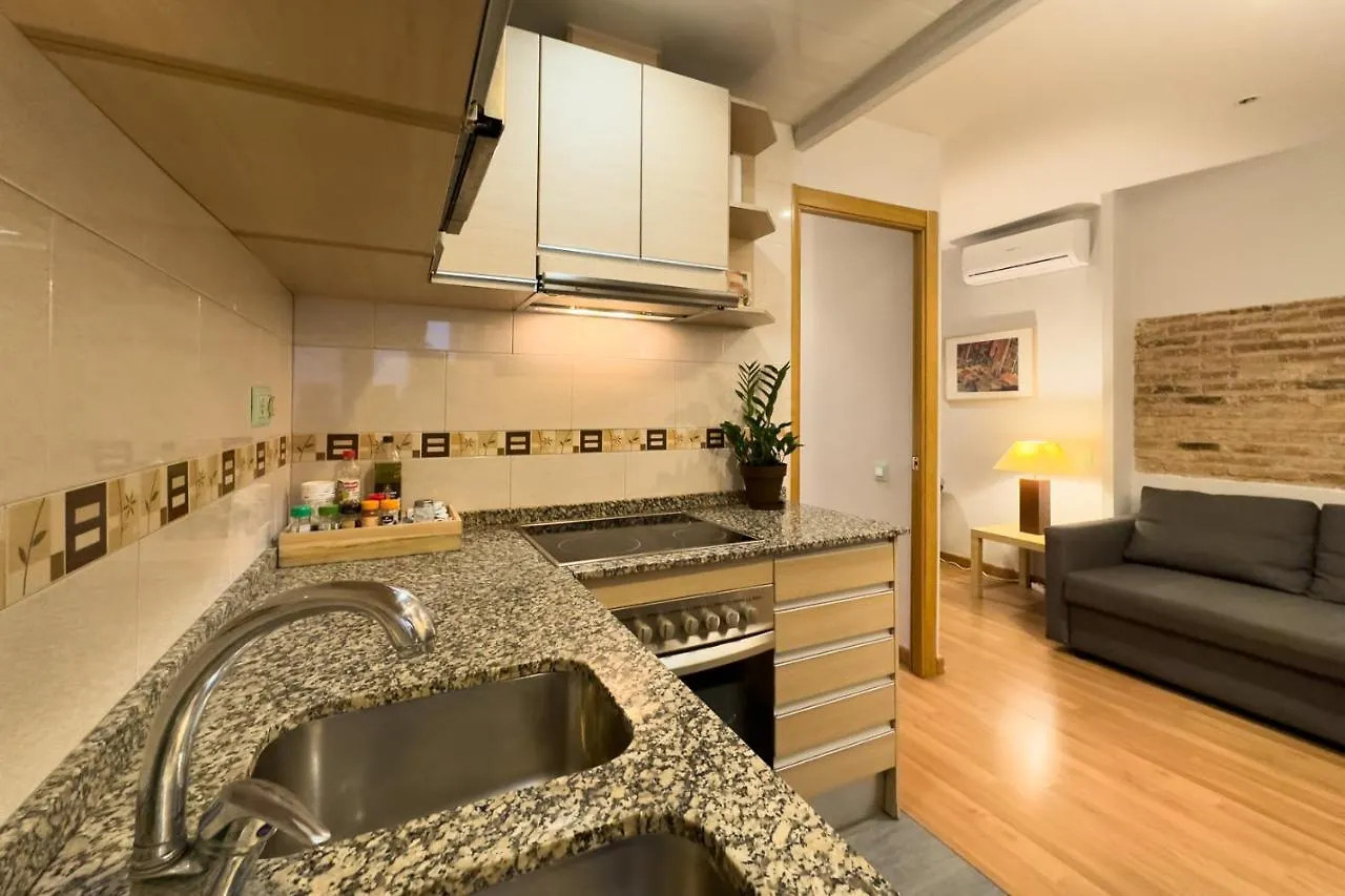 Aparteasy - Gracia Apartments