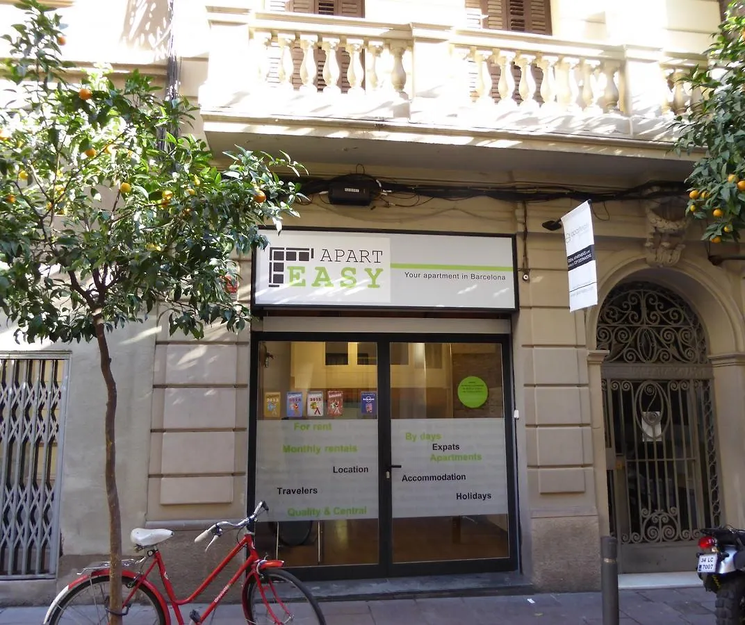Aparteasy - Gracia Apartments 0*, Barcelona Spain