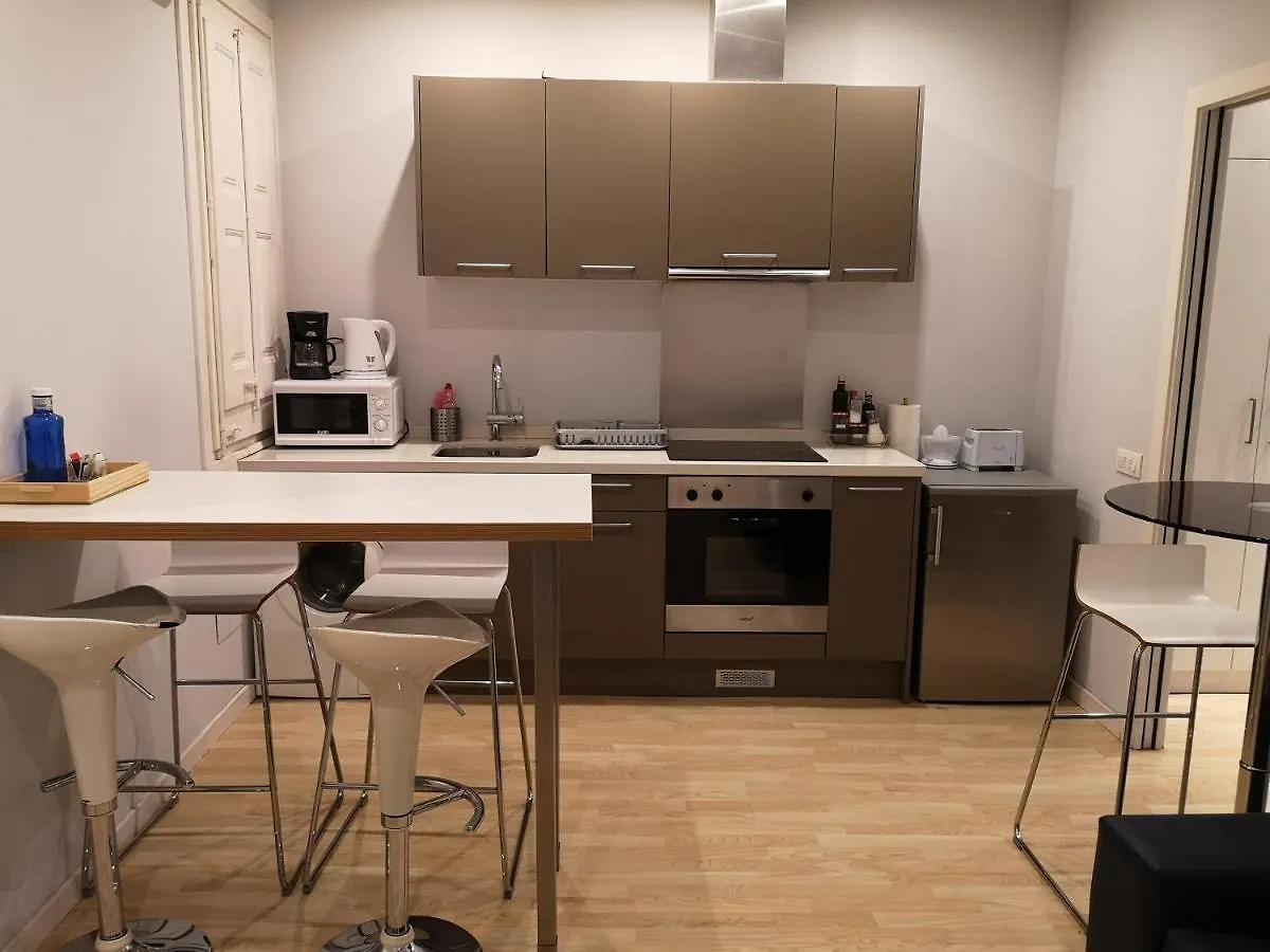 Aparteasy - Gracia Apartments Barcellona