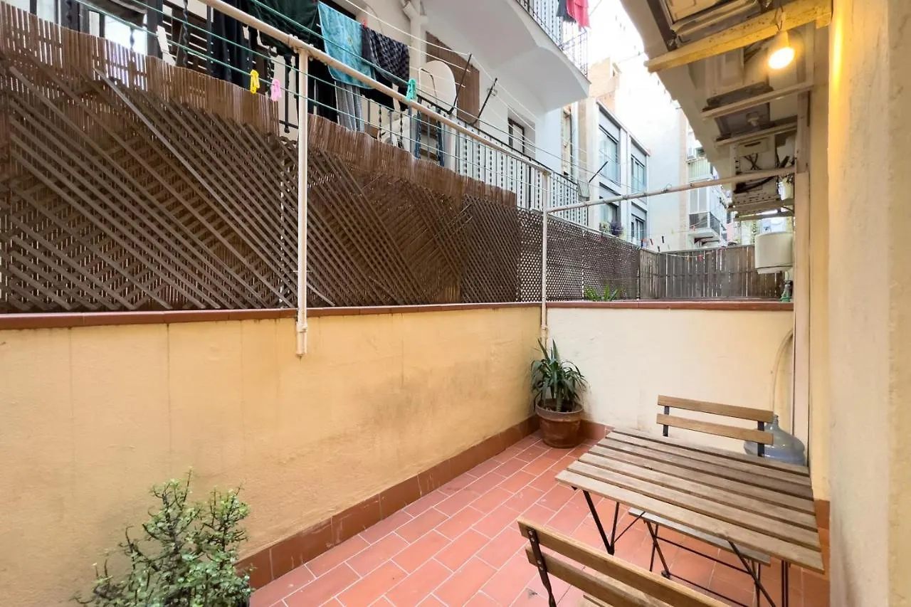 Aparteasy - Gracia Apartments Barcellona