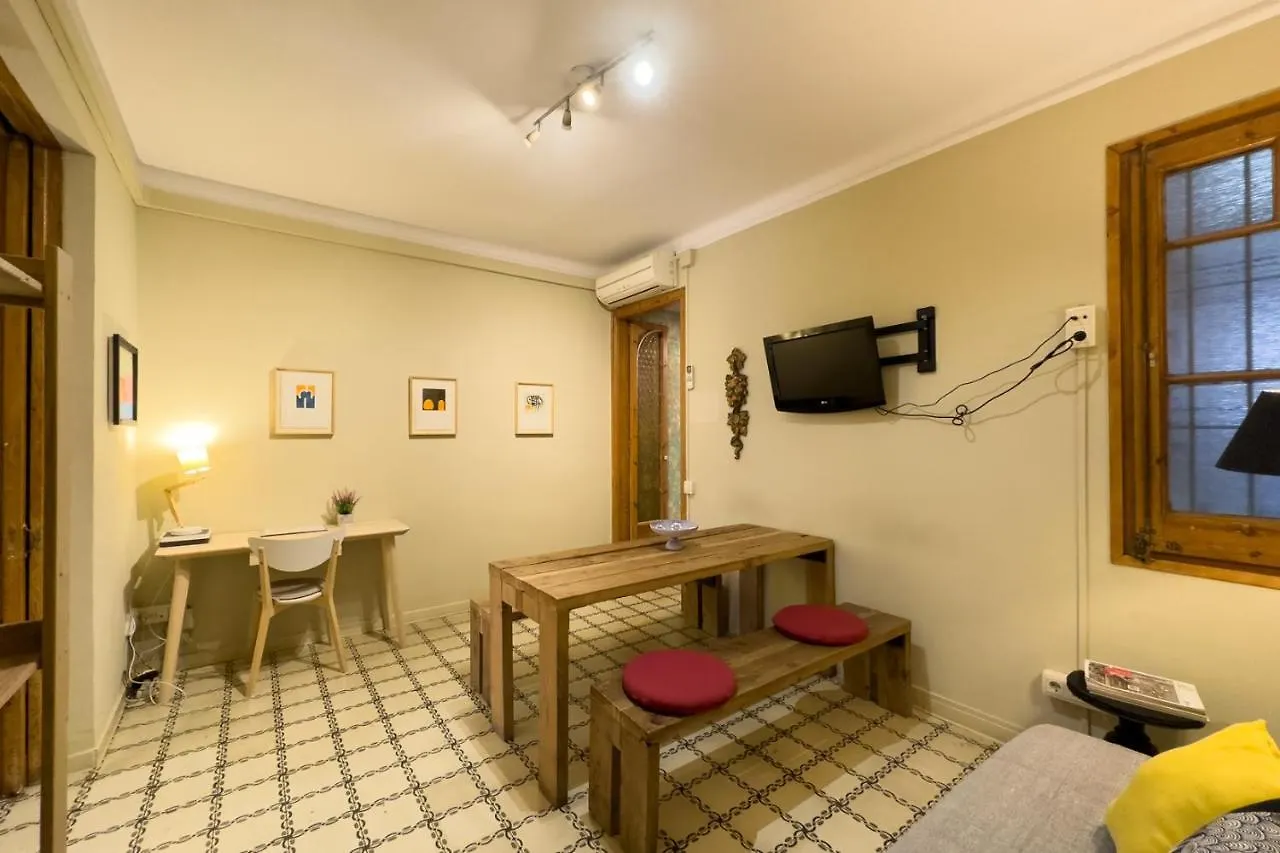 Aparteasy - Gracia Apartments Barcellona